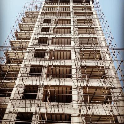 داربست عباس در گلستان-بهارستان