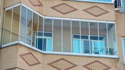 بالکنتو باحال کن با شیشهای تاشو بالکنی در شیراز