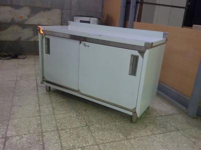ساخت کابینت استیل سفارشی ۳۰۴ و ۴۳۰ در مشهد