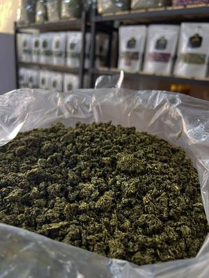 سبزی قرمه خشک سرخ شده نیشابوریمون در نیشابور