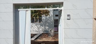 کاشیکاری وبنای در همدان