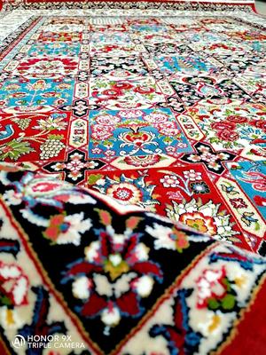 فرش ماشینی طرح چالشتر خشتی قالی شهرکردی 700شانه در اصفهان