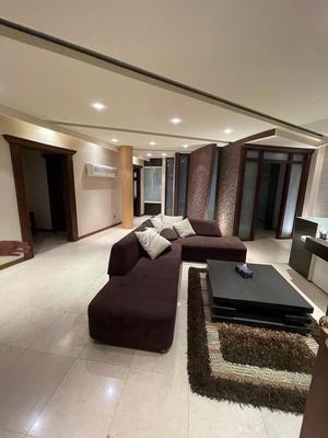 160متر دفترکار مبله فرشته در تهران