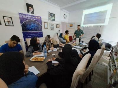 آموزش استخدامی داروشناسی و اشتغال در داروخانه در تبریز