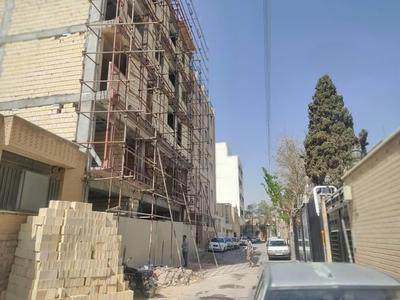 فروش آپارتمان ۱۴۰ متری ۳ خوابه در تالار در اصفهان