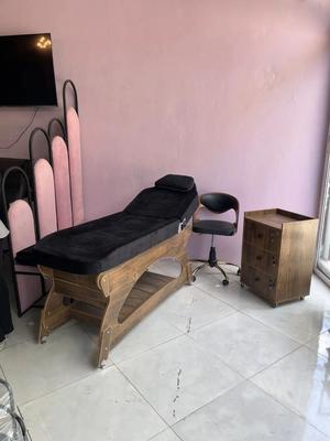 تخت مژه + استند لاک + ترولی  + سرشور + پدیکور در تهران