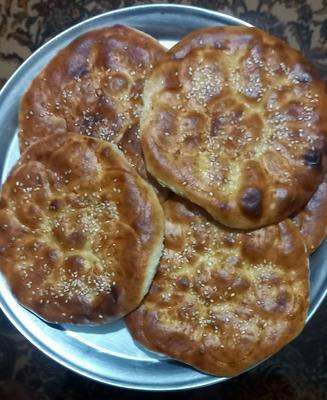 پخت وپز کلوچه خوراکی ونوشیدنی در ملایر