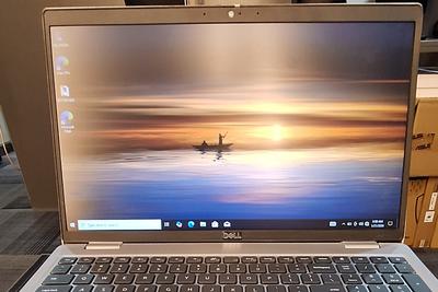 لپ تاپDell latitude5520
corei5 gen11
Ram8GB
ssd256GB در تهران