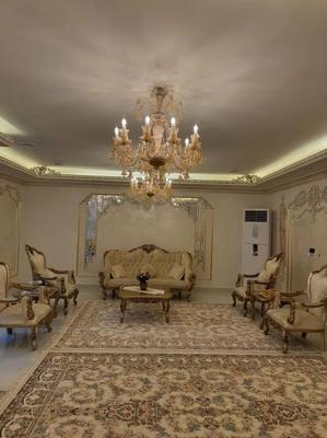 لوستر باکارات عسلی و سفید در اهواز