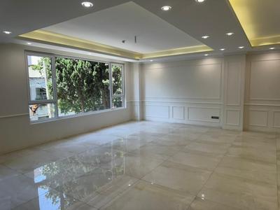 فروش 190‌متر تاپ لوکیشن پاسداران زمرد/ جنوبی در تهران