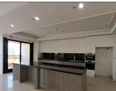 ۱۰۹متر تاپ لوکیشن/سالن پرده خور/زیر قیمت منطقه/جم در تهران