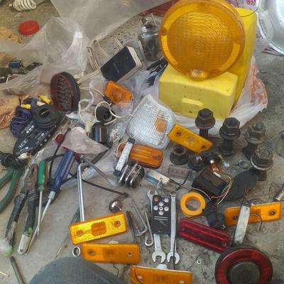 فروش لباس و پوتین مردانه با کیفیت عالی در مشهد