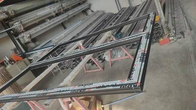درب و پنجره های دوجداره اختصاصی در اصفهان