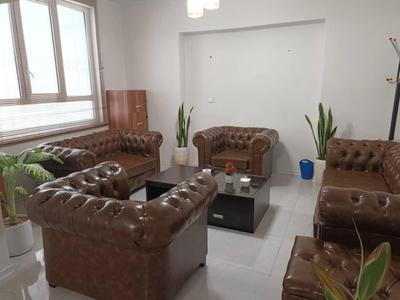 مبل راحتی چرم چستر دوز در تهران