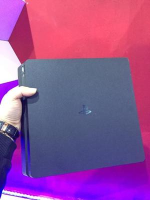 ps4 slim 1tra کپی خور /جفت دسته در آمل
