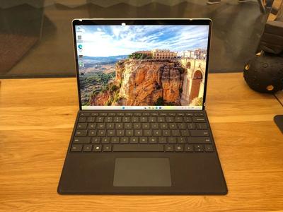 Surface Pro 9 در تهران