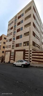 خریدار آپارتمان فاز۸ پردیس در پردیس