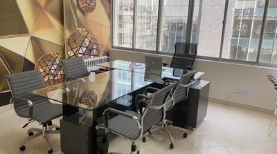 مبلمان اداری میزمدیریت و کنفرانس شیشه ای فایل مدرن در تهران