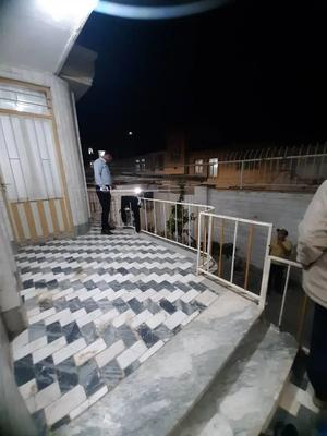 دو طبقه ویلایی شمالی ده متر بر در ملایر