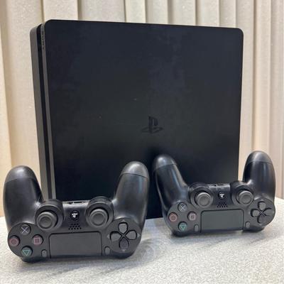 ۱ ماه استفاده ps4 کپی خور ۹ گارانتی - اسلیم ۱ ترا در تهران