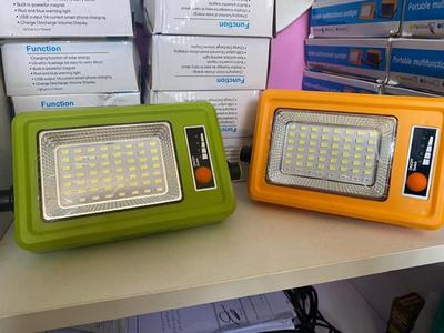 چراغ خورشیدی و لامپ در شیراز
