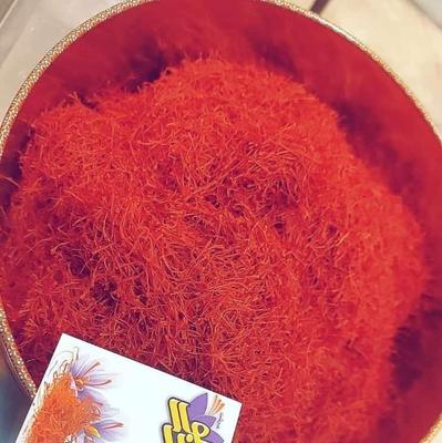 زعفران شبه نگین معطر محصول سال در تهران