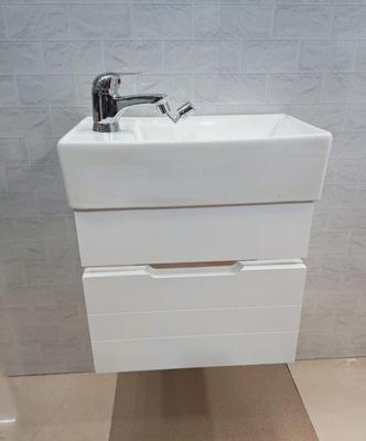 روشویی کابینتی باریک با طراحی مدرن در ایذه