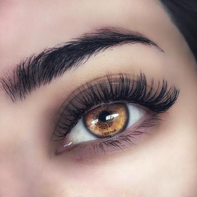 خدمات و آموزش حرفه‌ای اکستنشن مژه در فردیس