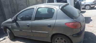 ماشین206نیاز ب تعمییر اساسی در شاهرود