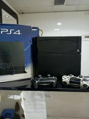 پی اس ۴ ps4   کپیخور  ۵۱۲گیگ  دو دسته با بازی در تهران