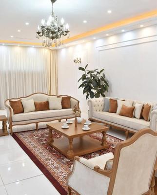 مبل کویین در تهران