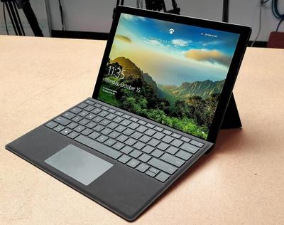 لپ تاپ سرفیس پرو 6 surface pro رم 8 / 256 / i5 در تهران