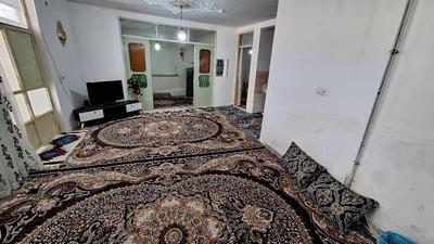 دوطبقه ۱۴۰متر خلیج فارس کوچه بنفشه در ساوه