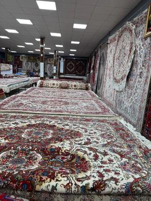 طرح تعویض فرش کهنه با فرش های نودستبافت درفرش سیفی در تبریز