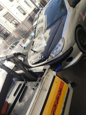یدک کش جرثقیل خودروبر امداد خودرو تمام وقت ۲۴ در تهران