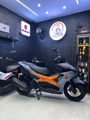 طرح ایروکس مدل 1402 بنلی کیلیک adv موتور در رشت