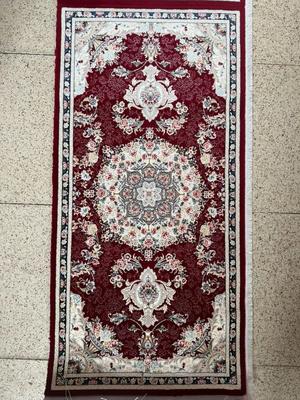 پشتی طرح قرمز در قم