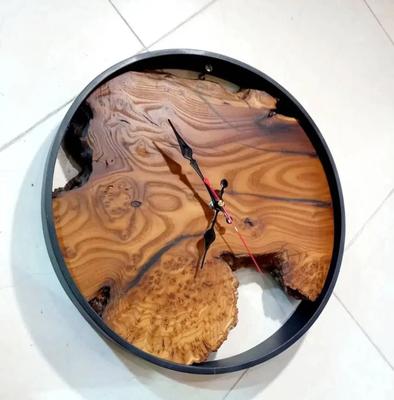 ساعت دیواری کلاسیک طرح چوب عمده و تکی در اورمیه