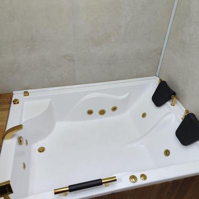 وان جکوزی حمام دو نفره خانواده 170*125 در محمدشهر