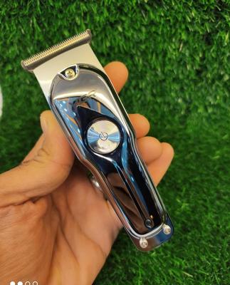 ماشین اصلاح/خط زن وی جی ار مدل V-071 در شاهین‌شهر