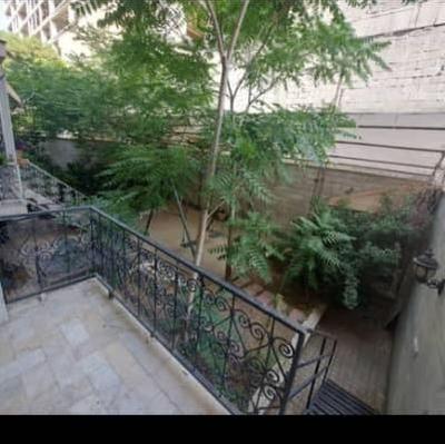 ملک ۱۵۲ متر با مغازه در ۲ ط/معاوضه/ سند/تختی چمران در تهران