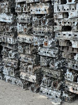 سرسیلندر L90 و مگان به صورت تخصصی در تهران