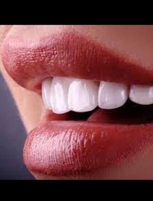 منشی و دستیار می‌خوایم (خانم مجرد) در قم