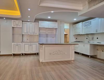 عظیمیه ۱۳۵ متر سه خوابه فول بالای اسبی/ خوش نقشه در کرج