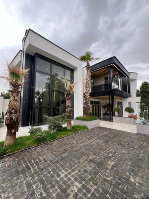 ویلا دوبلکس سه خواب چناران تهراندشت استخردار در هشتگرد