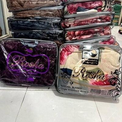 پتو دونفره شادیلون سایز 240×220 گلبرجسته در قرچک