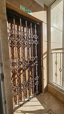 درب آکاردئونی سه گل دژهود در تهران