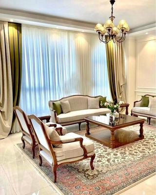 کلاسیک مدل فرانسوی کویین ابزاری۸ در نصیم‌شهر