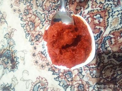 رب گوجه خانگی وانواع  ترشی وسفارشات شماانجام میشود در کرج