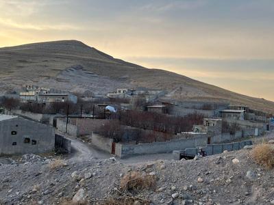 حصار ویلایی 300متر داخل شادبادمشایخ در تبریز